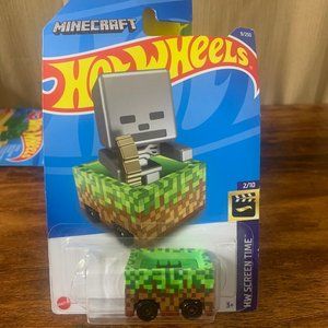 Hot Wheels Minecraft Minecart - Mattel